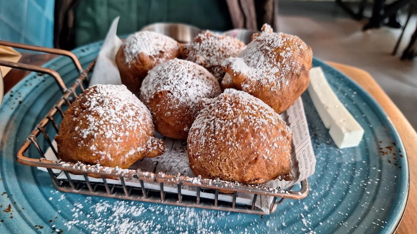 Домашно Приготвени Понички