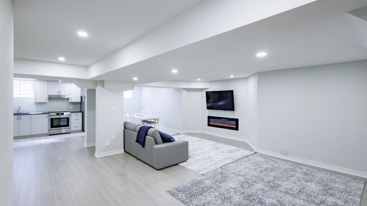 Finished basement living room near me in Toledo OH – family room addition by local basement contractor