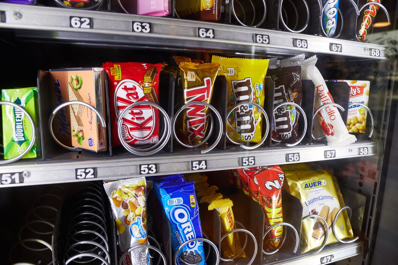 SmartVind vending machine products variety