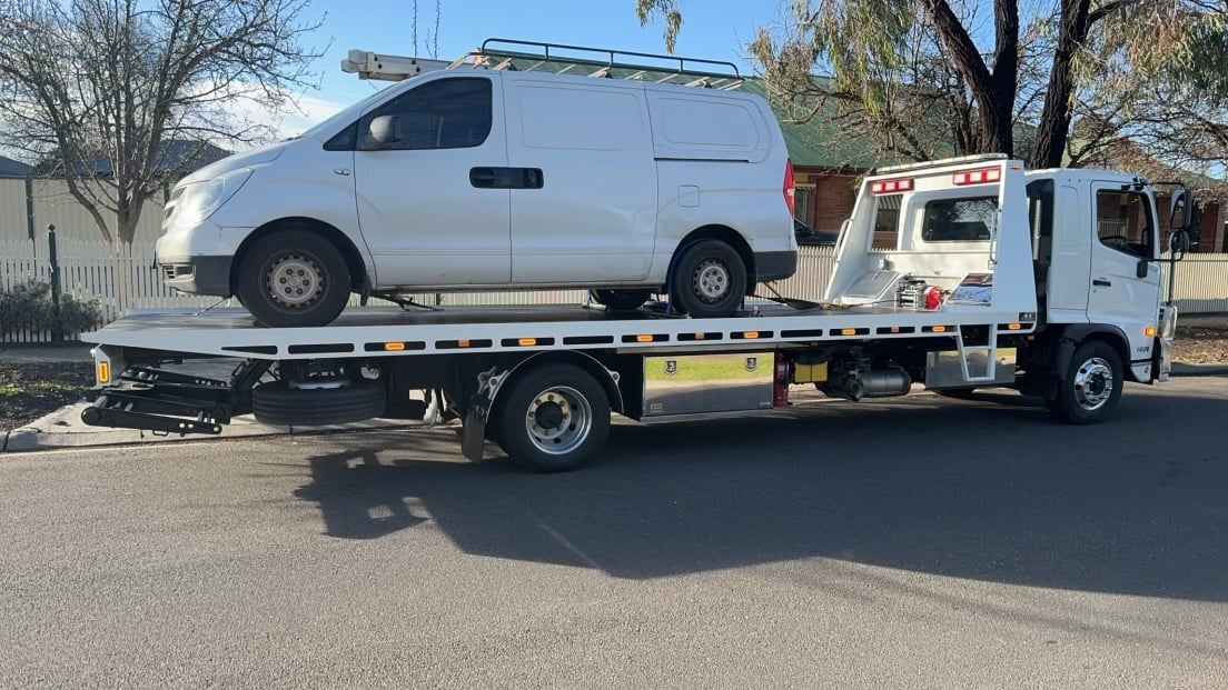 24hr Towing in action