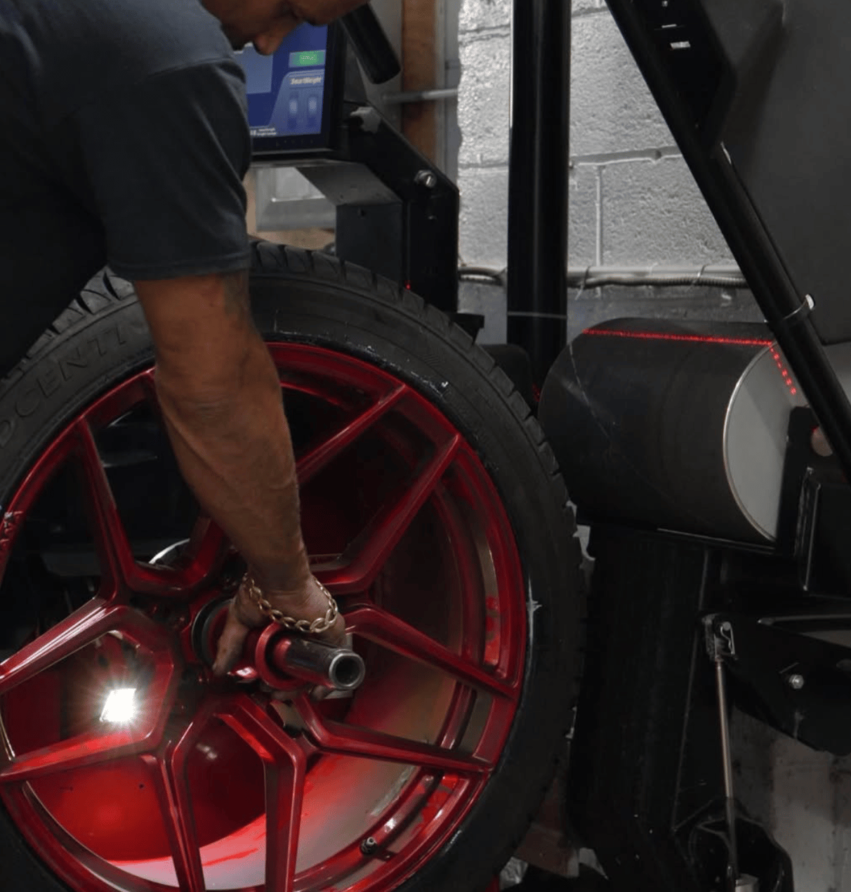 Tire mounting and balancing