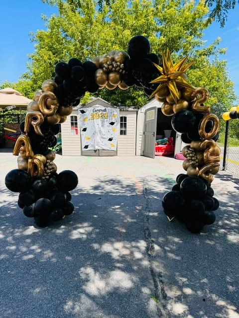 Graduations - G Creation Ottawa balloon setup