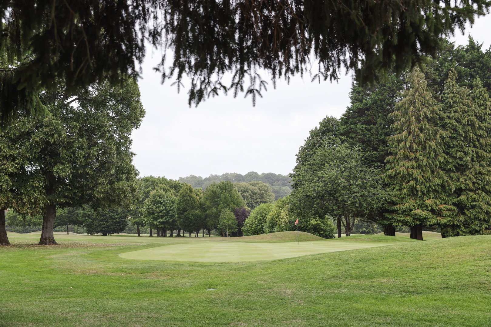 Donnington Spa facilities wellness treatments