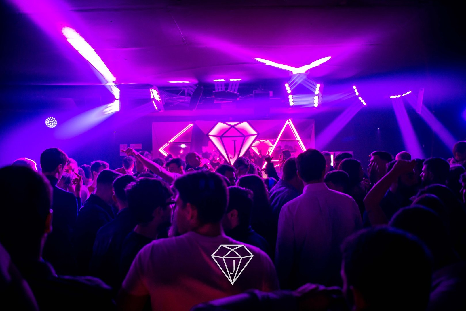 Jolie club Rome dance floor