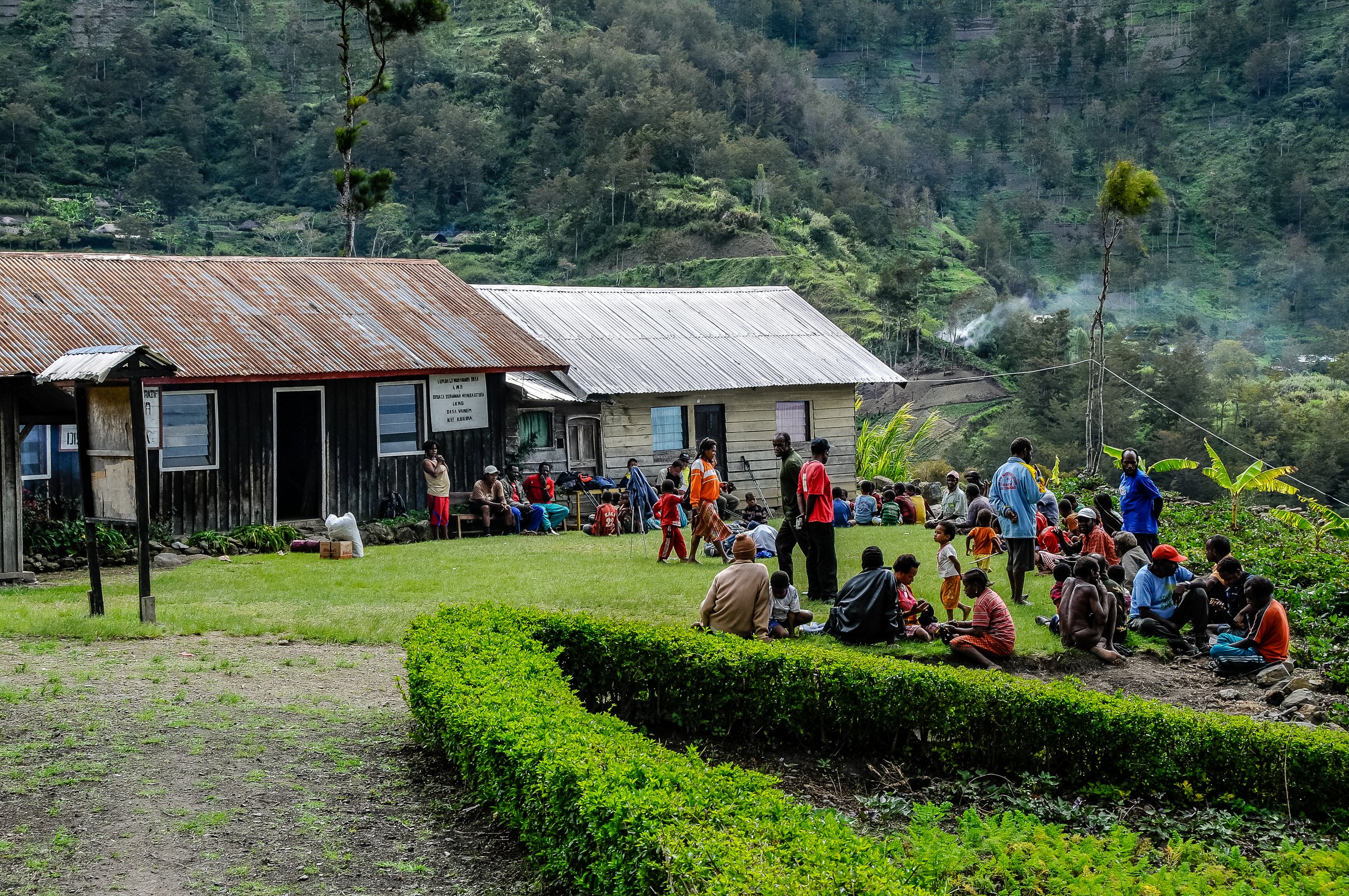Baliem Valley, Wamena, West Papua, Indonesia - oct 31,2010 : Dani village people are waiting for the doctor's visit to a missionary garrison in the hills southeast of Wamena