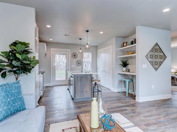 4315 N Cassia After
