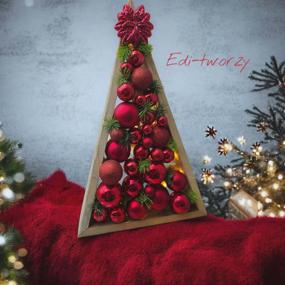 Kompozycja kwiatowa 90 zł