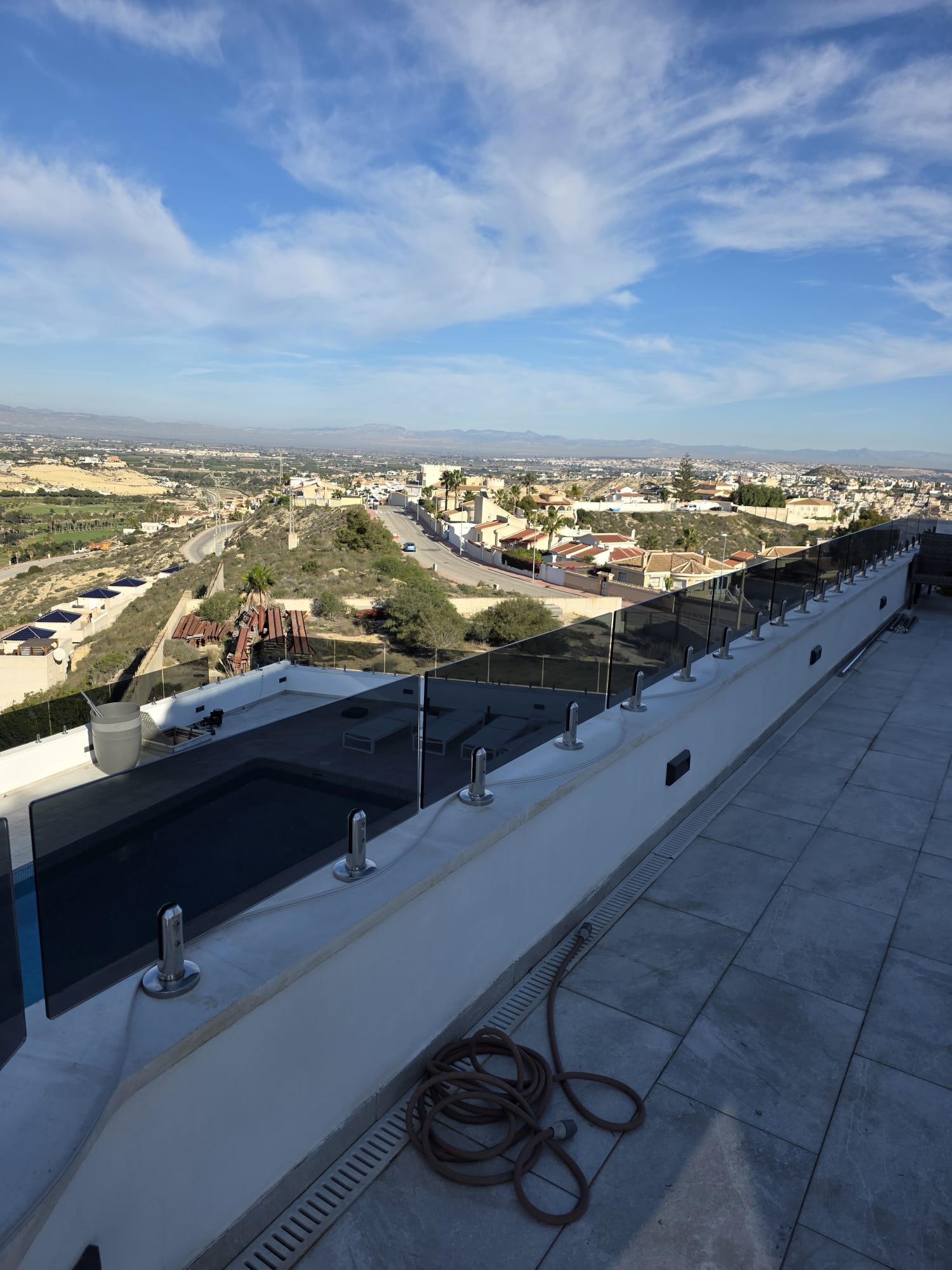 Glass balustrade installation La Marquesa November 2025 - view 1