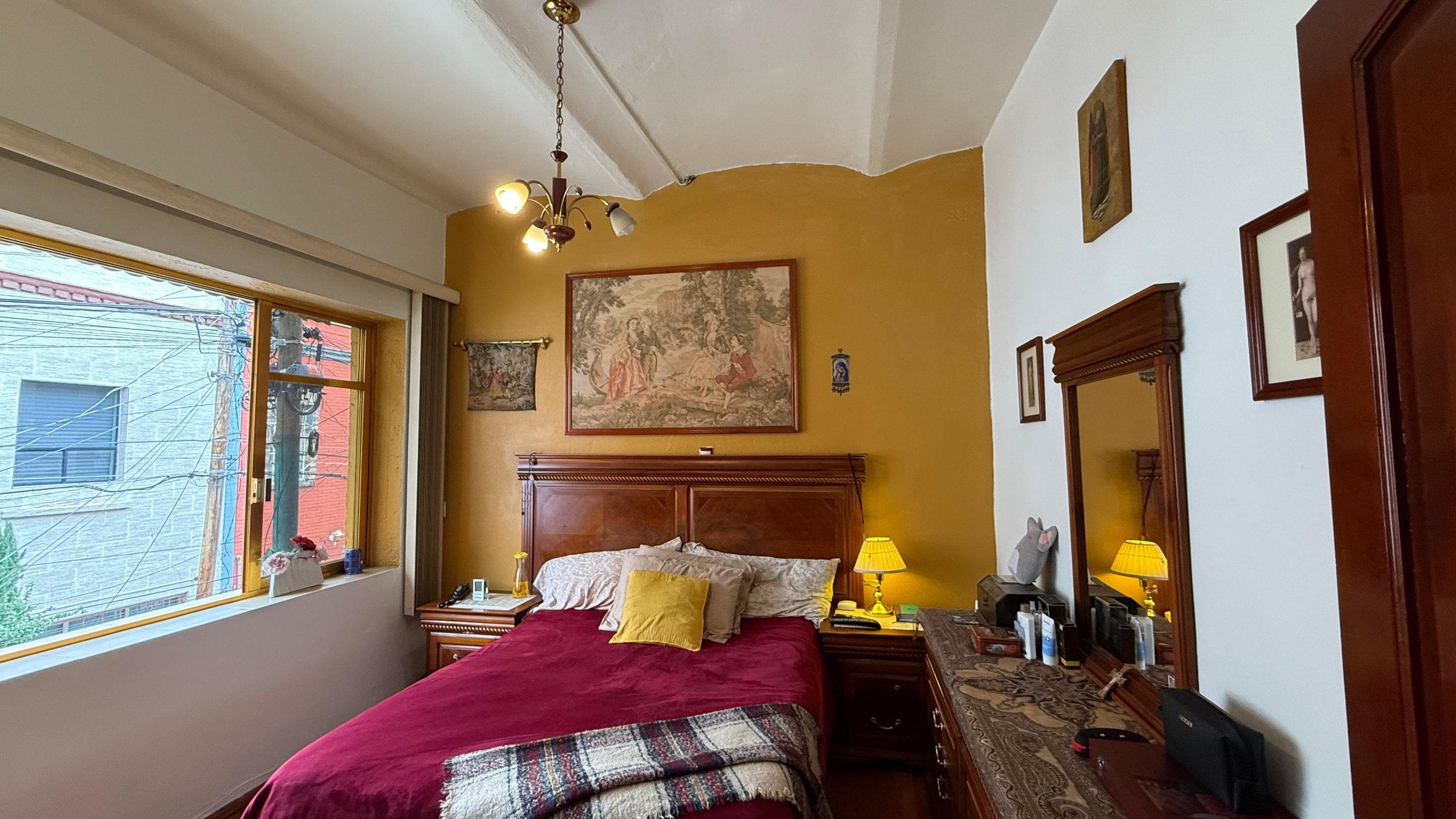 Recámara principal de la casa en Privada Marte