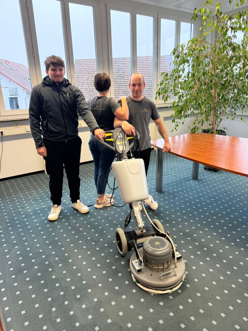 Familie Hinkel - Ihr Team für Gebäudereinigung