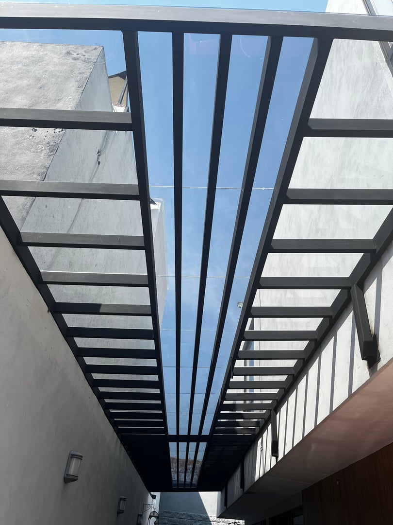 Proyecto real de pérgola - Trabajo realizado por nuestro equipo