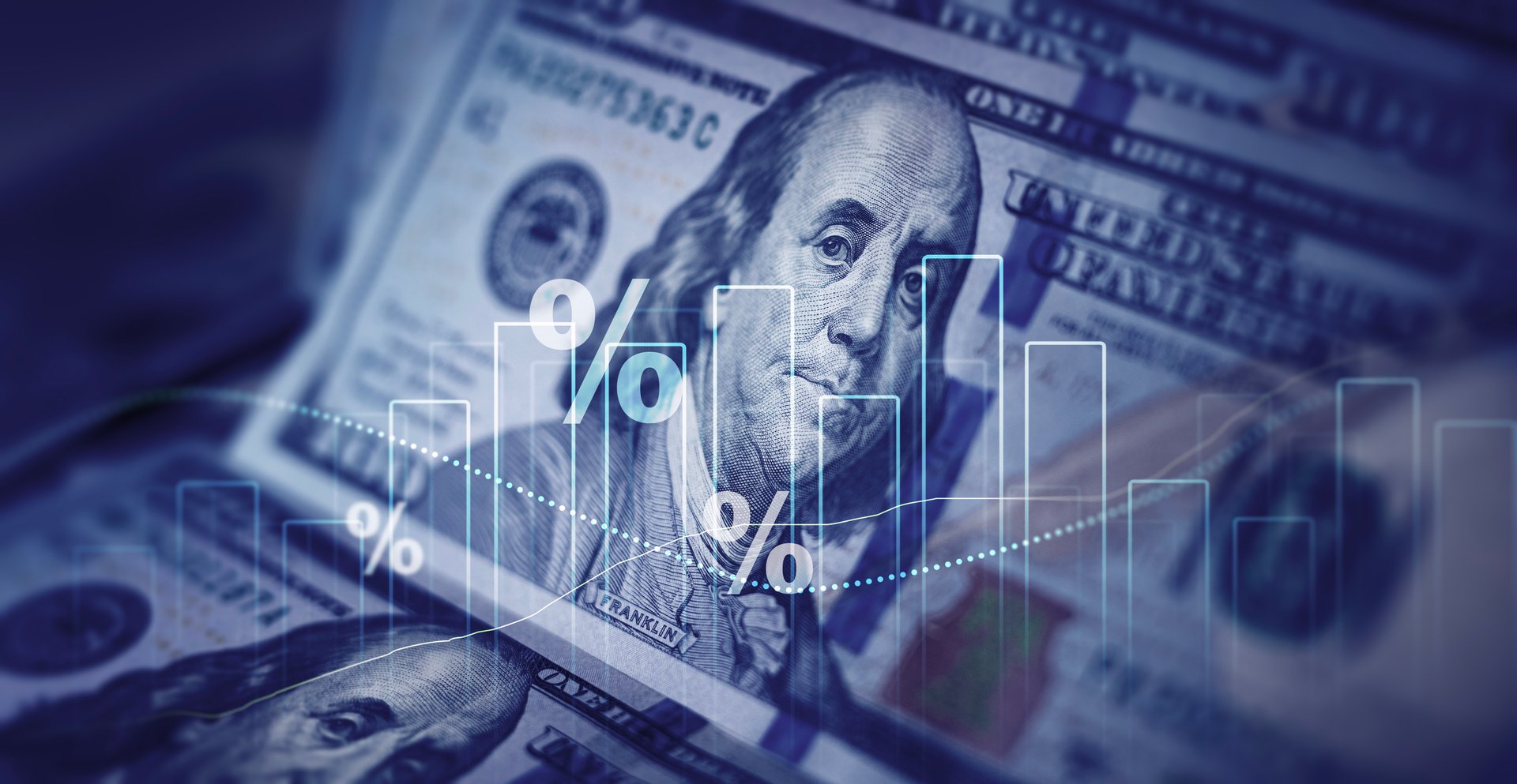 Interest rates continue to increase, stocks and mutual funds, investment for retirement.Interest rate and dividend.Percentage symbol and growth arrow