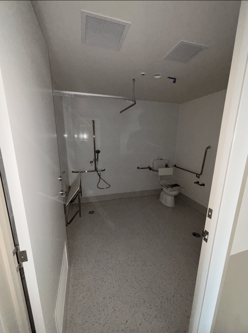 Caulking work example