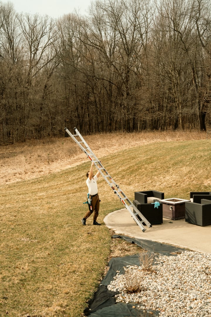 Buzzy's Window Washing Brand Work
