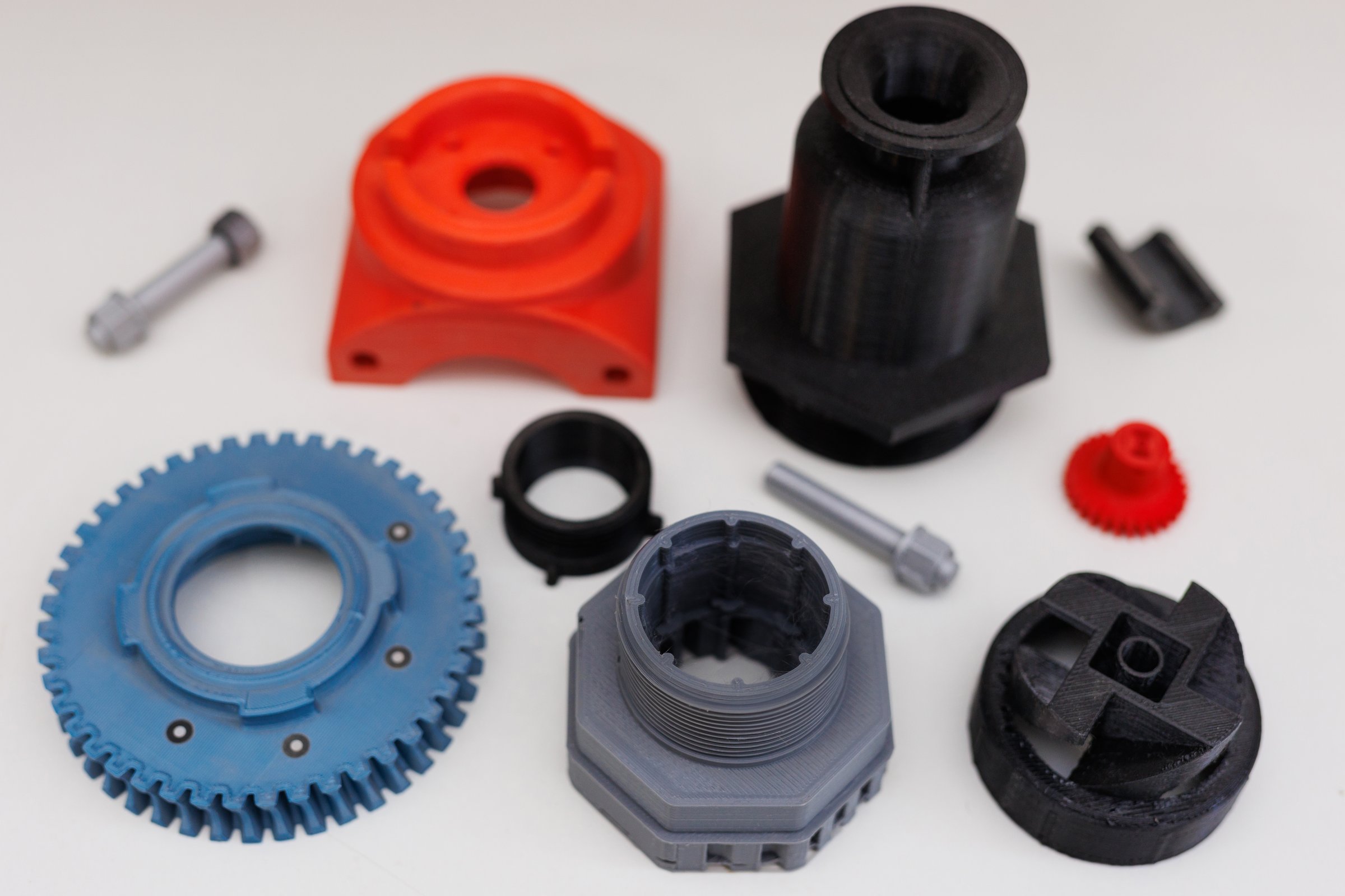 Plastic gears for torque transmission