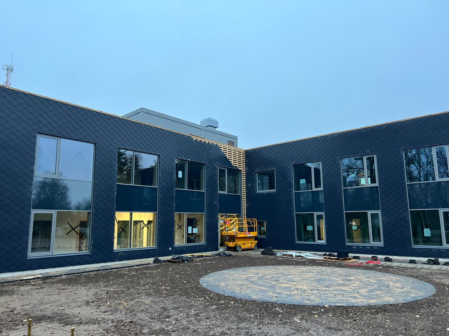 Facade insulation and fiber cement board covering project