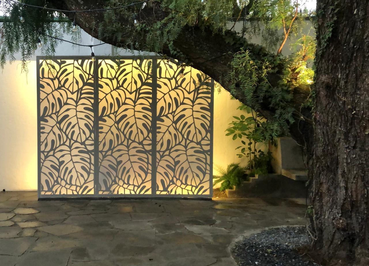 Celosía con diseño de planta