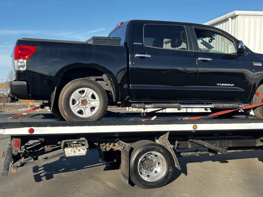 Andy's Towing Service truck