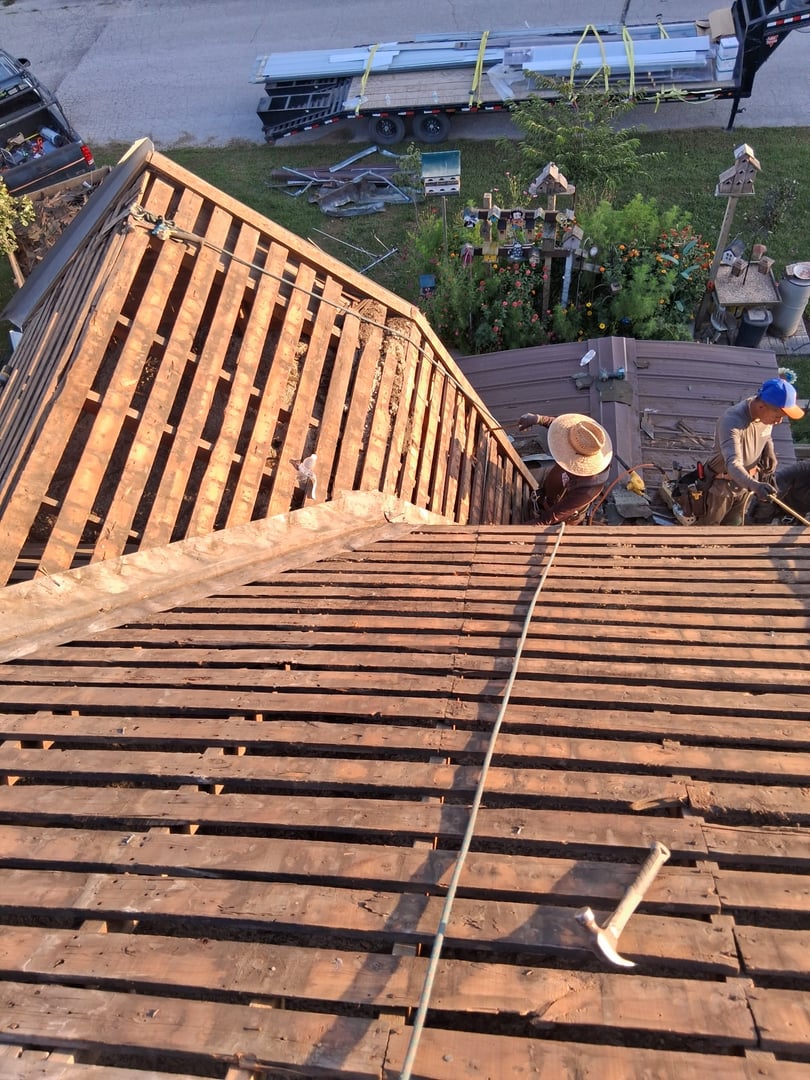 Complete tear off roofing project