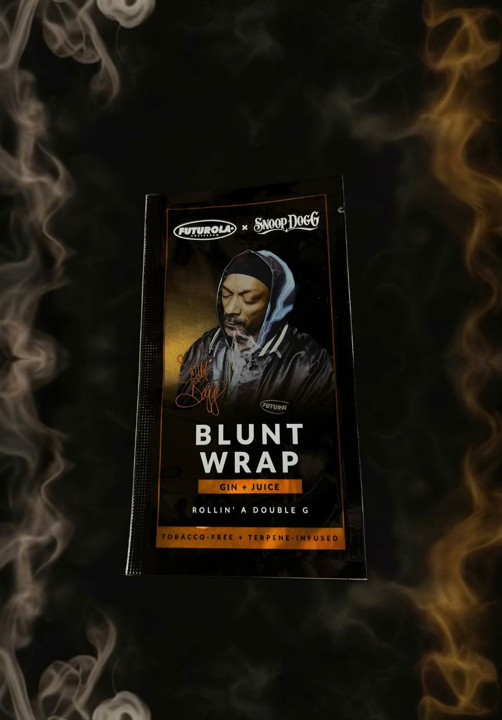 Snoop Dogg with smoke effect