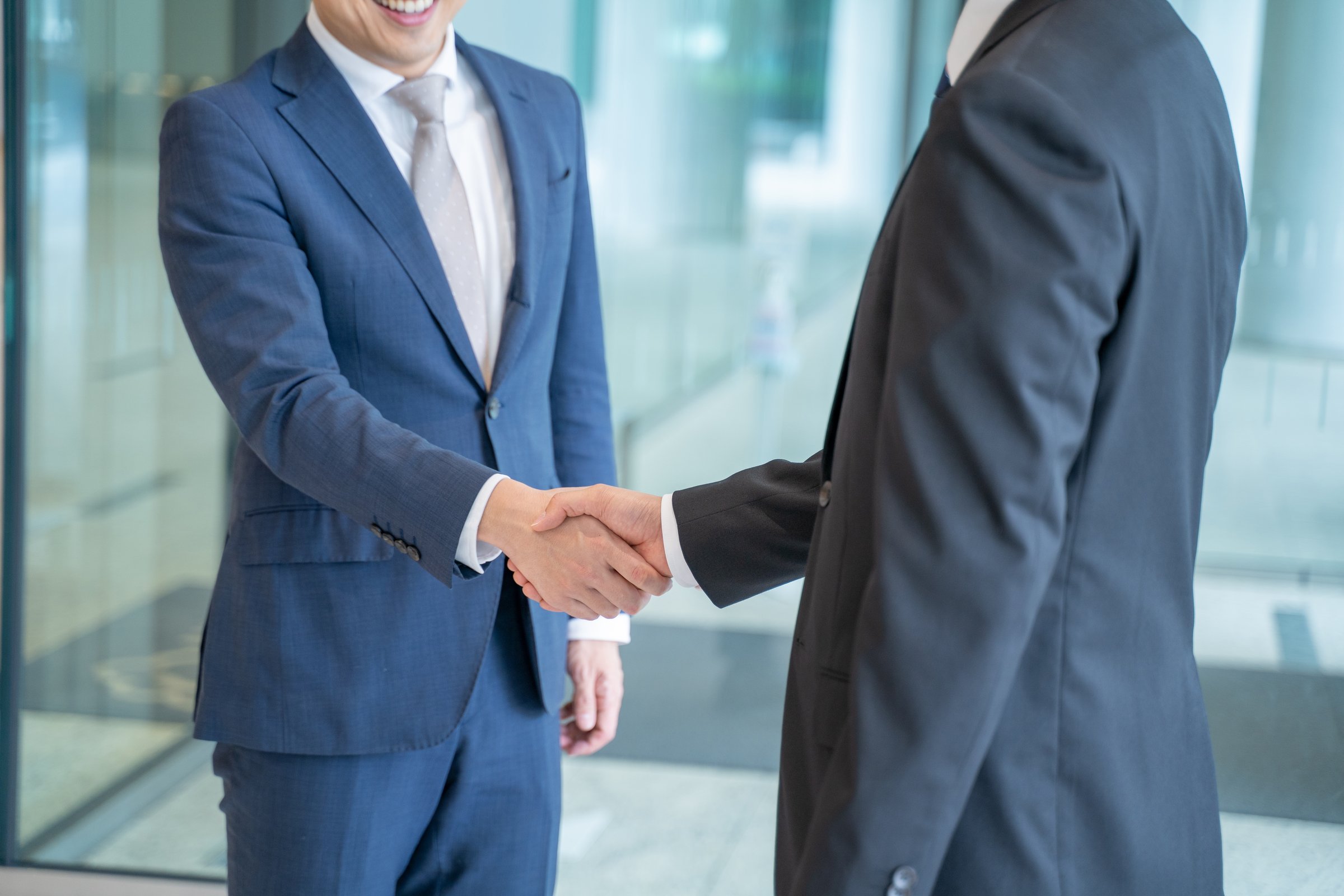 businessman shaking hands
