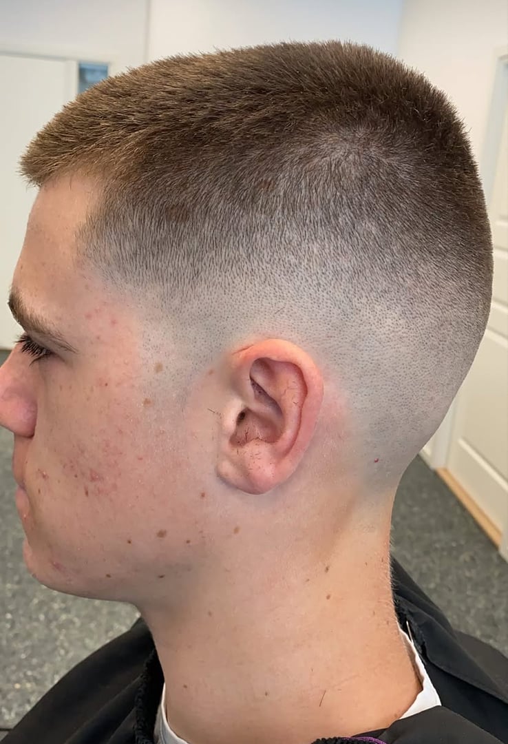 Barbershop style
