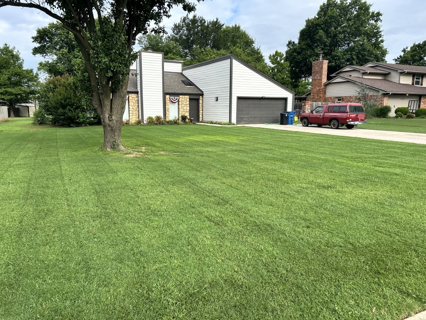 BDH Mowing truck and equipment