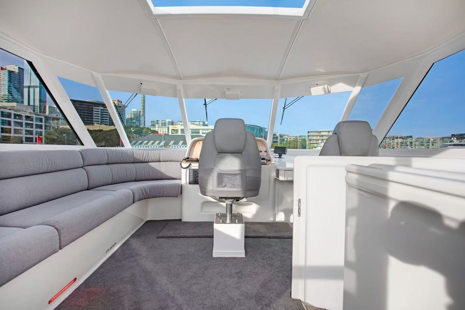 Regal Flyer yacht charter experience