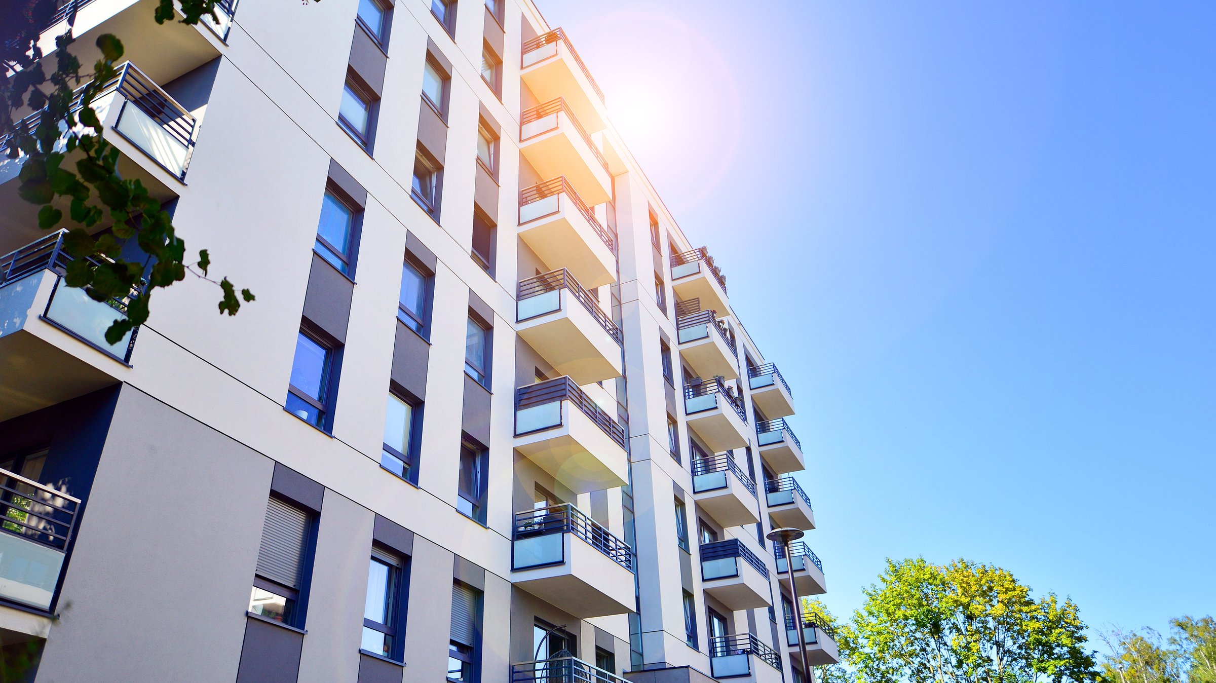 Contemporary residential building exterior in the daylight.