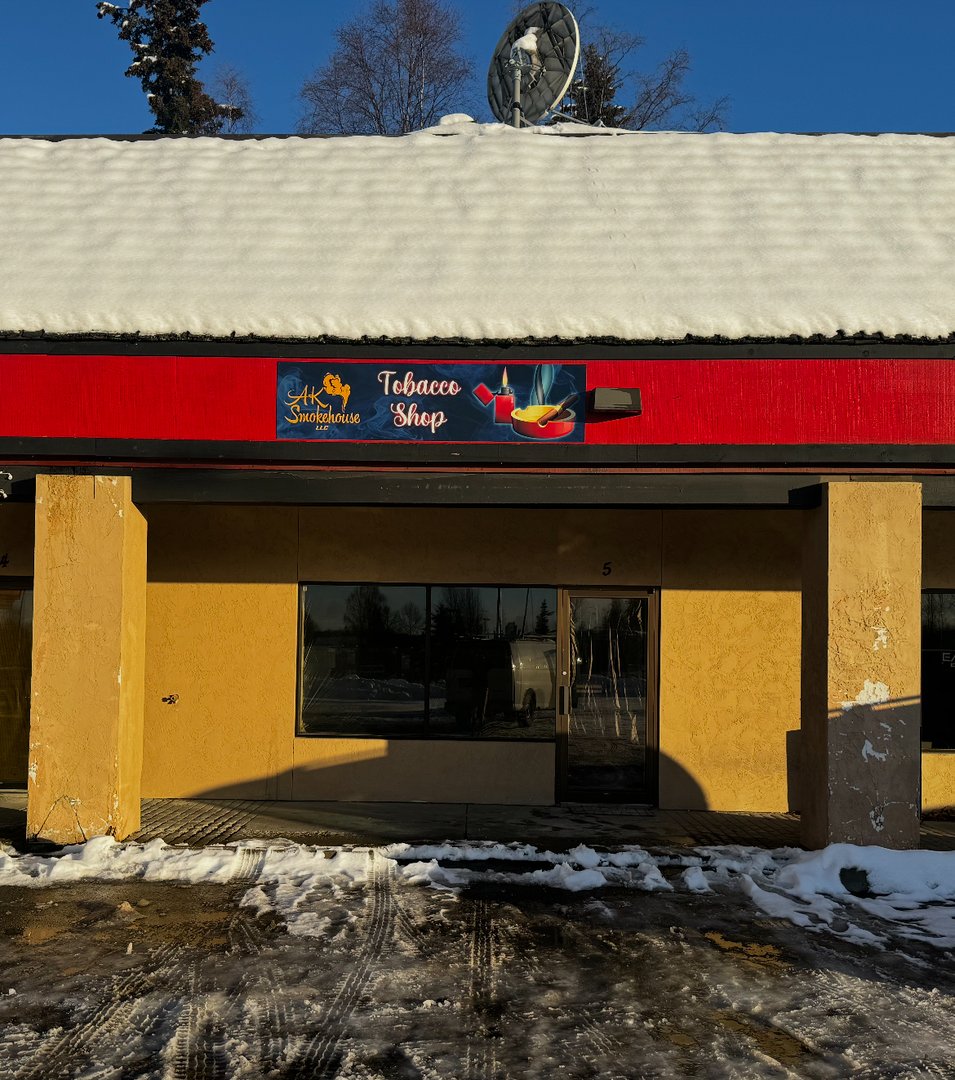 AK SMOKEHOUSE Second Location