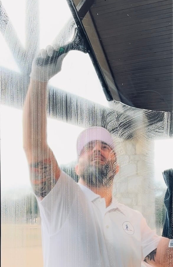 CV Pro-Serv professional cleaning