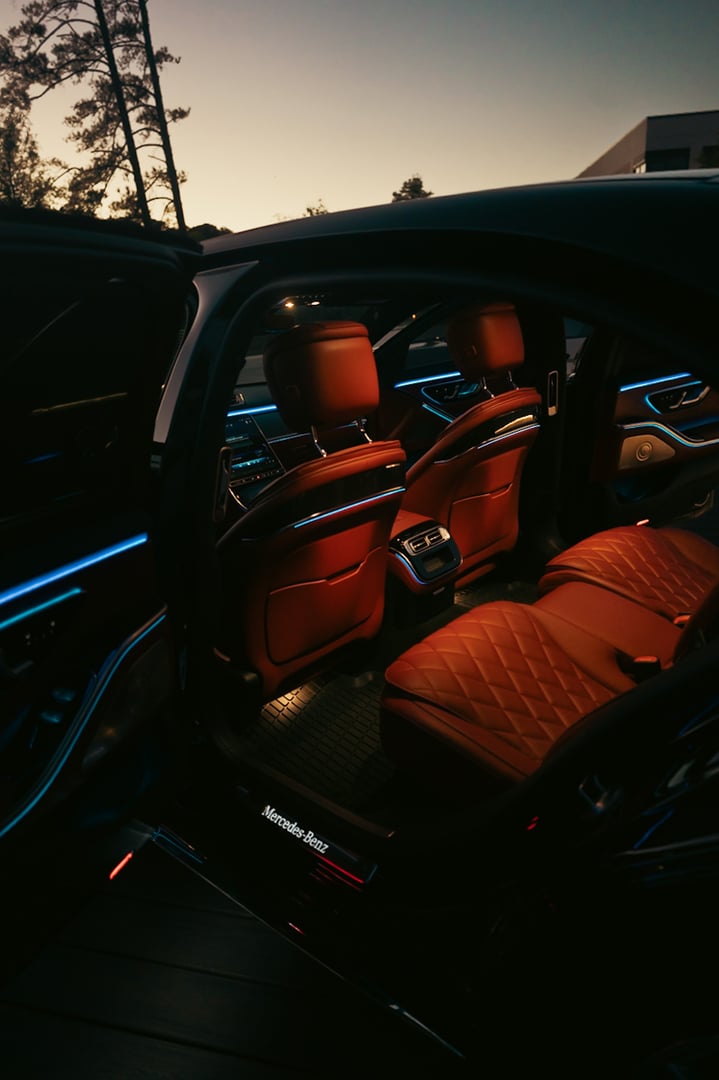 Mercedes-Benz S580 flagship luxury sedan