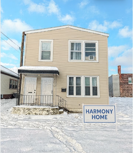 Budget friendly housing Chicago under 800