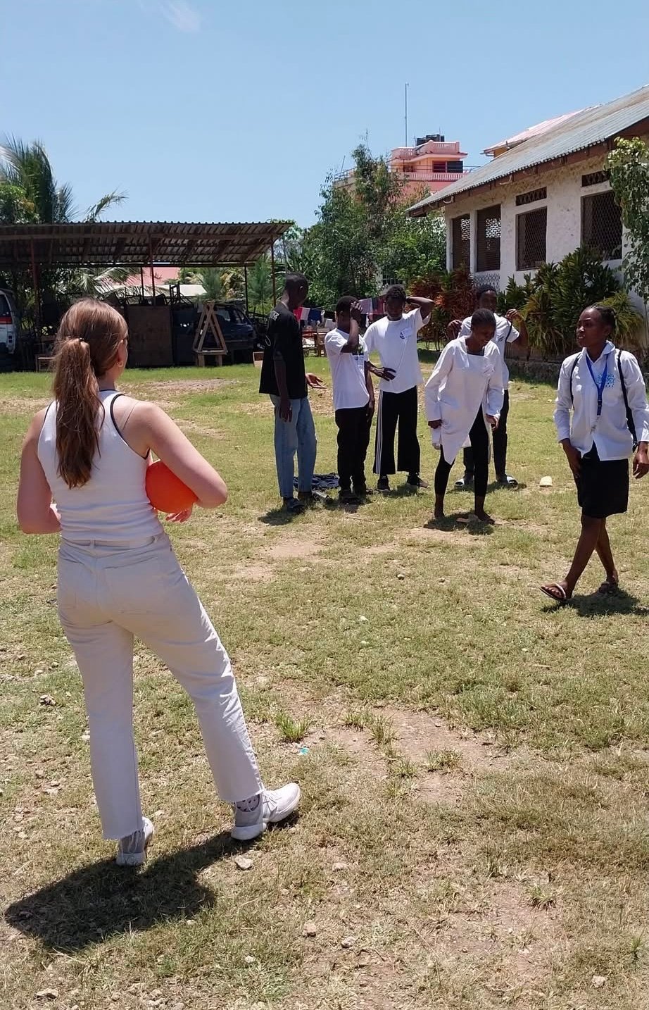 Community engagement with Lufthansa Help Alliance volunteers