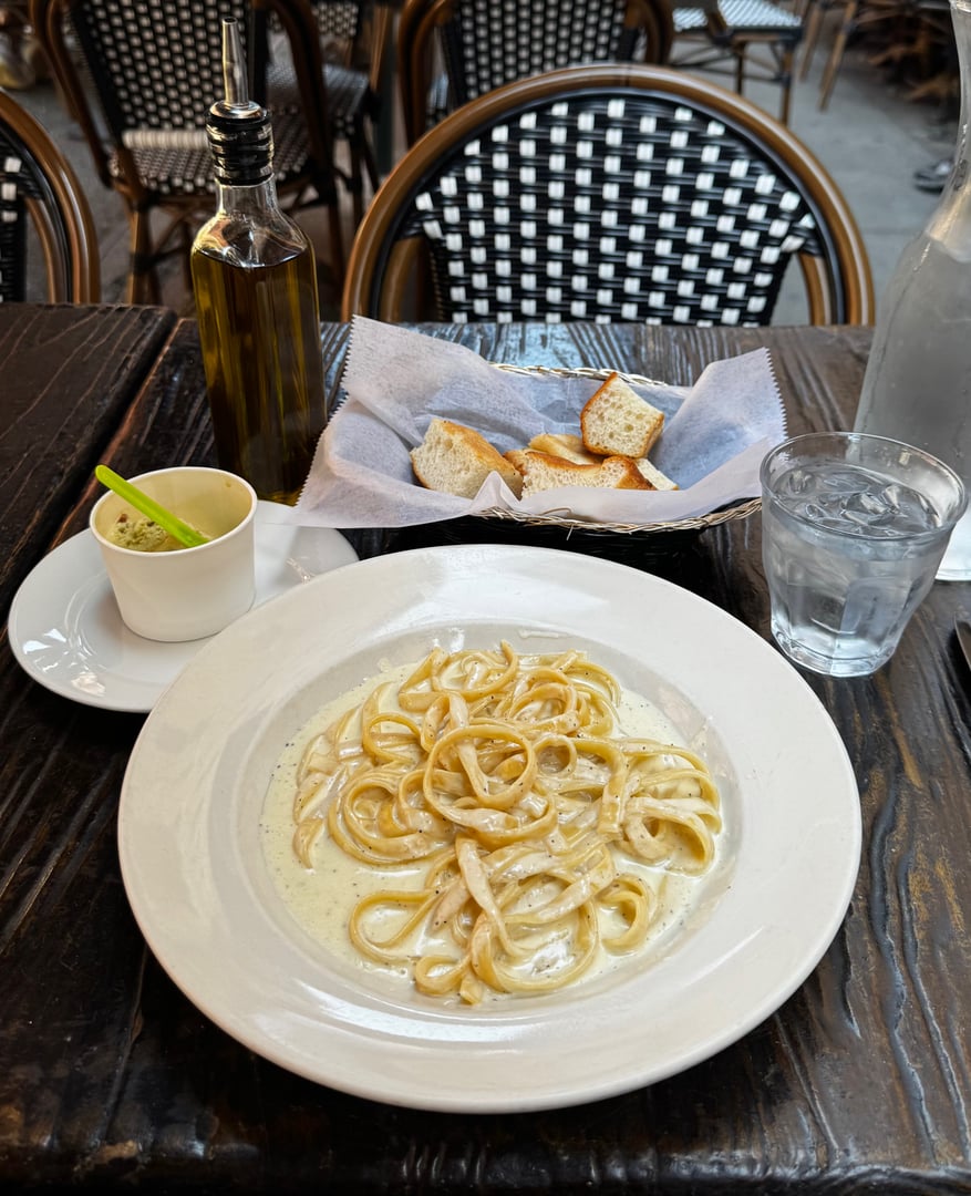 Fettuccini Alfredo in Little Italy, New York
