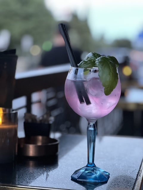 Večernji kokteli u TIME baru