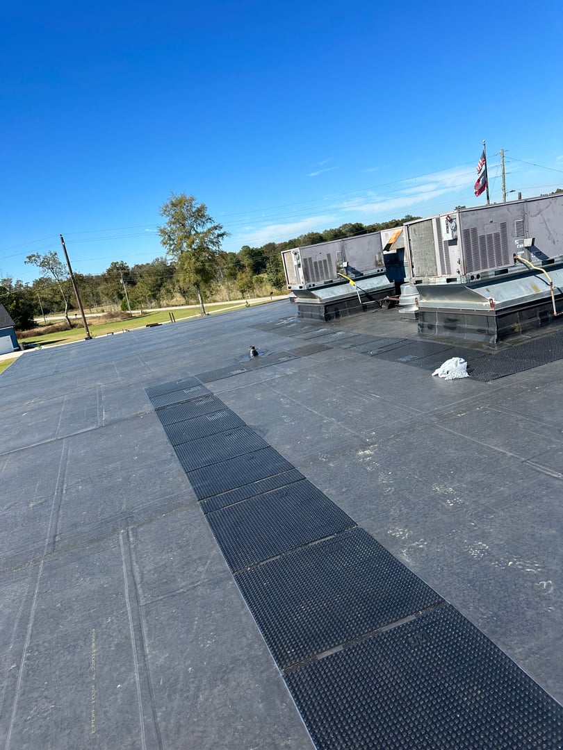 Commercial building roof