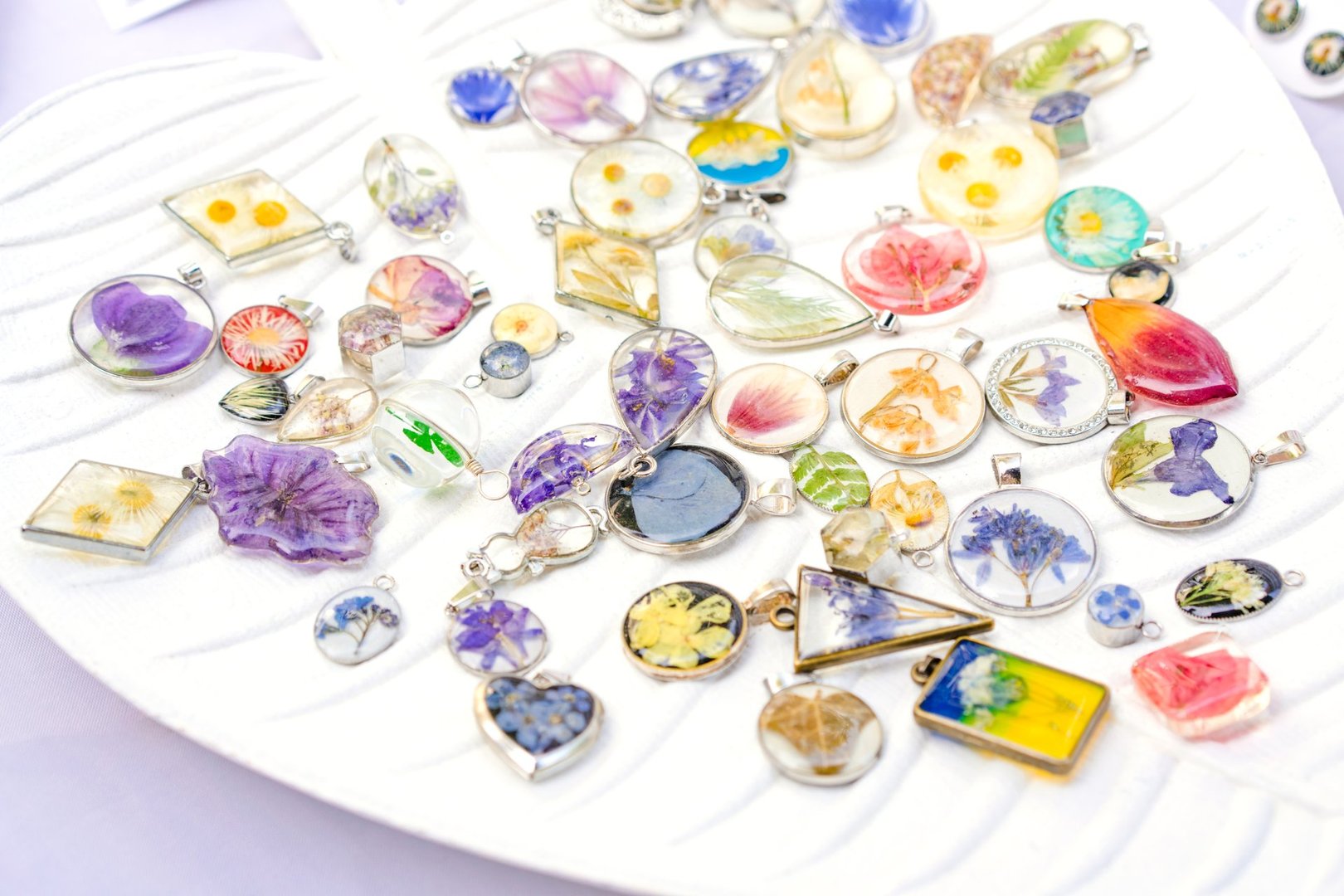 Handmade resin jewellery with flowers