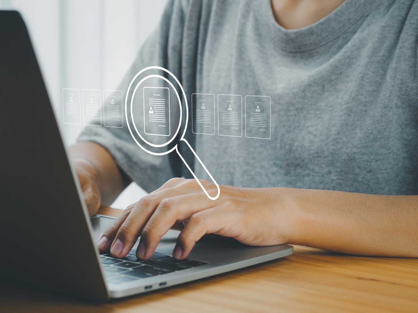 Find outstanding personnel Human resource management that recruits leadership personnel or team leaders Position or salary adjustment