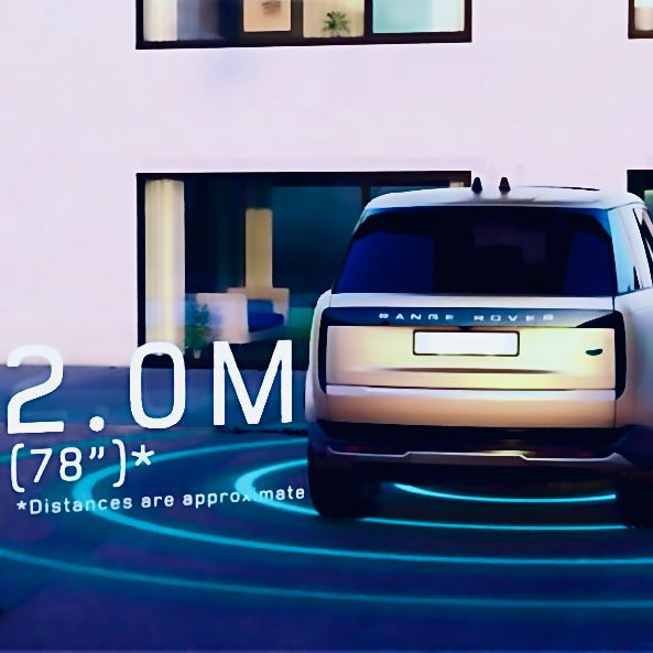 Approach Unlock and Walk Away Lock feature demonstration with key fob proximity detection