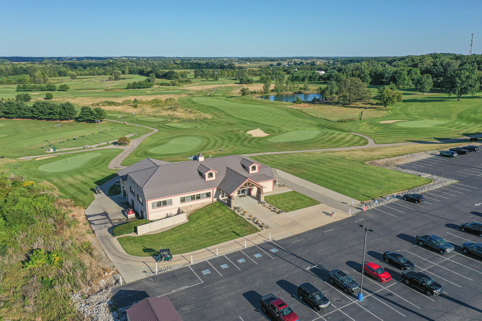 Grey Oaks clubhouse facilities