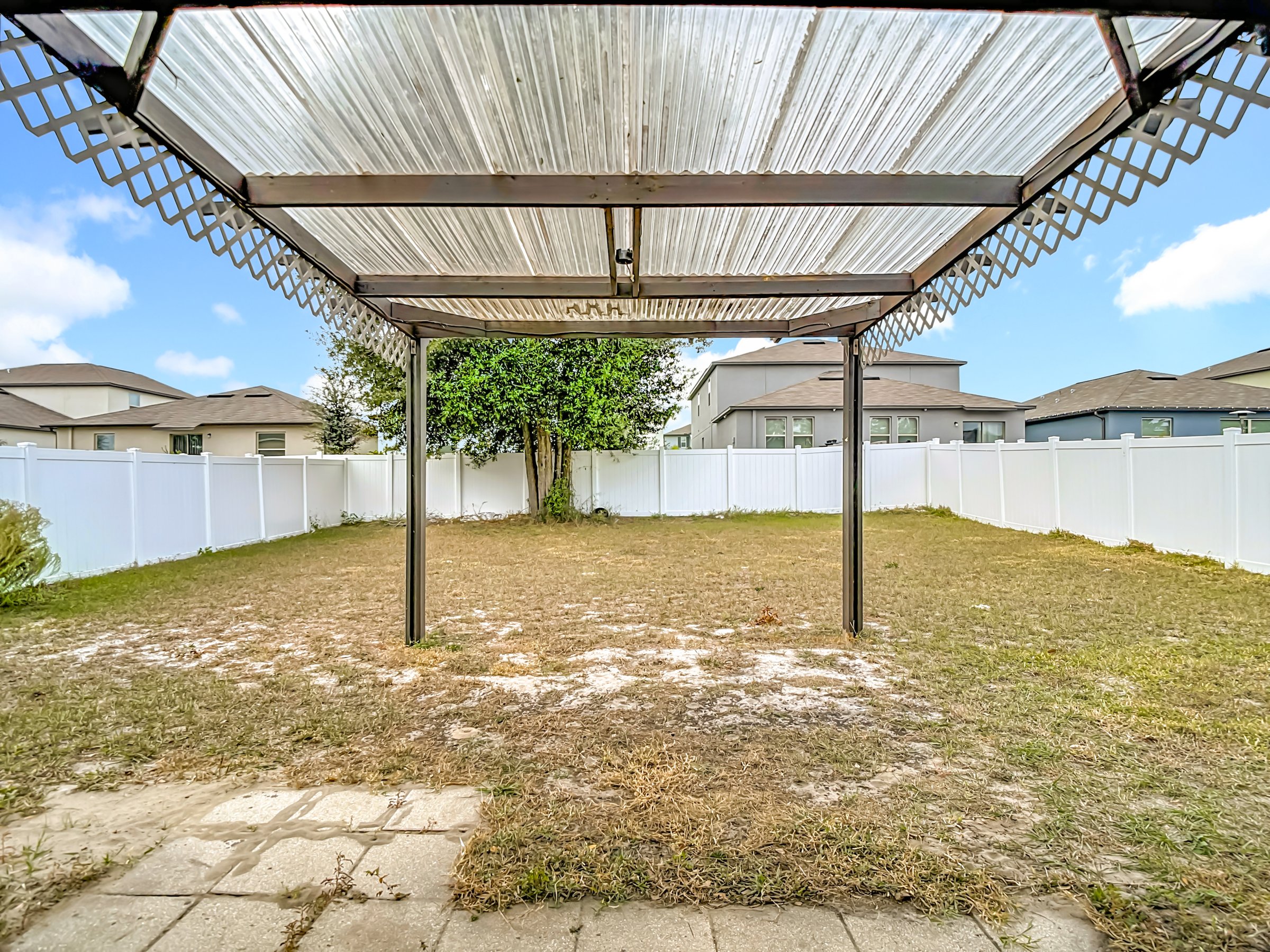 221 Fairmont Dr - Photo 18