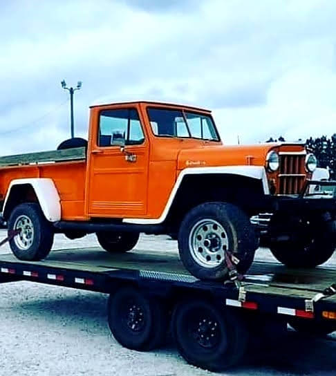 Vintage automobile hauling