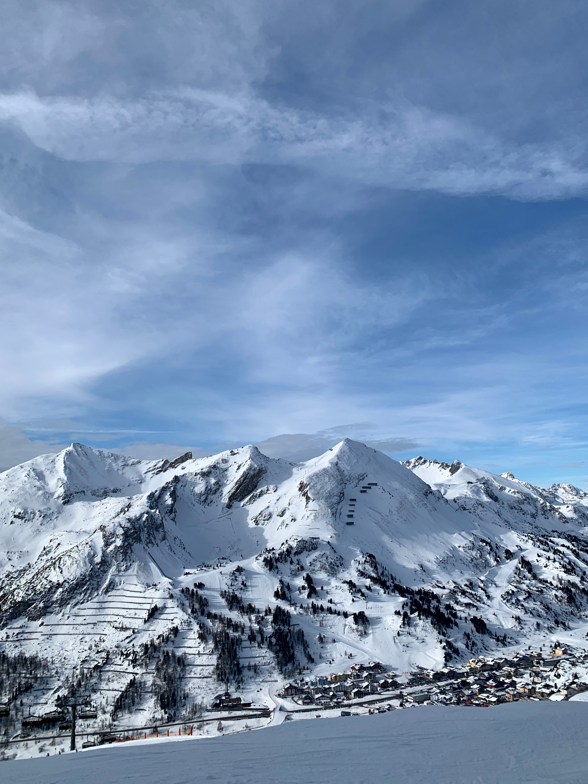 Skiing in Obertauern