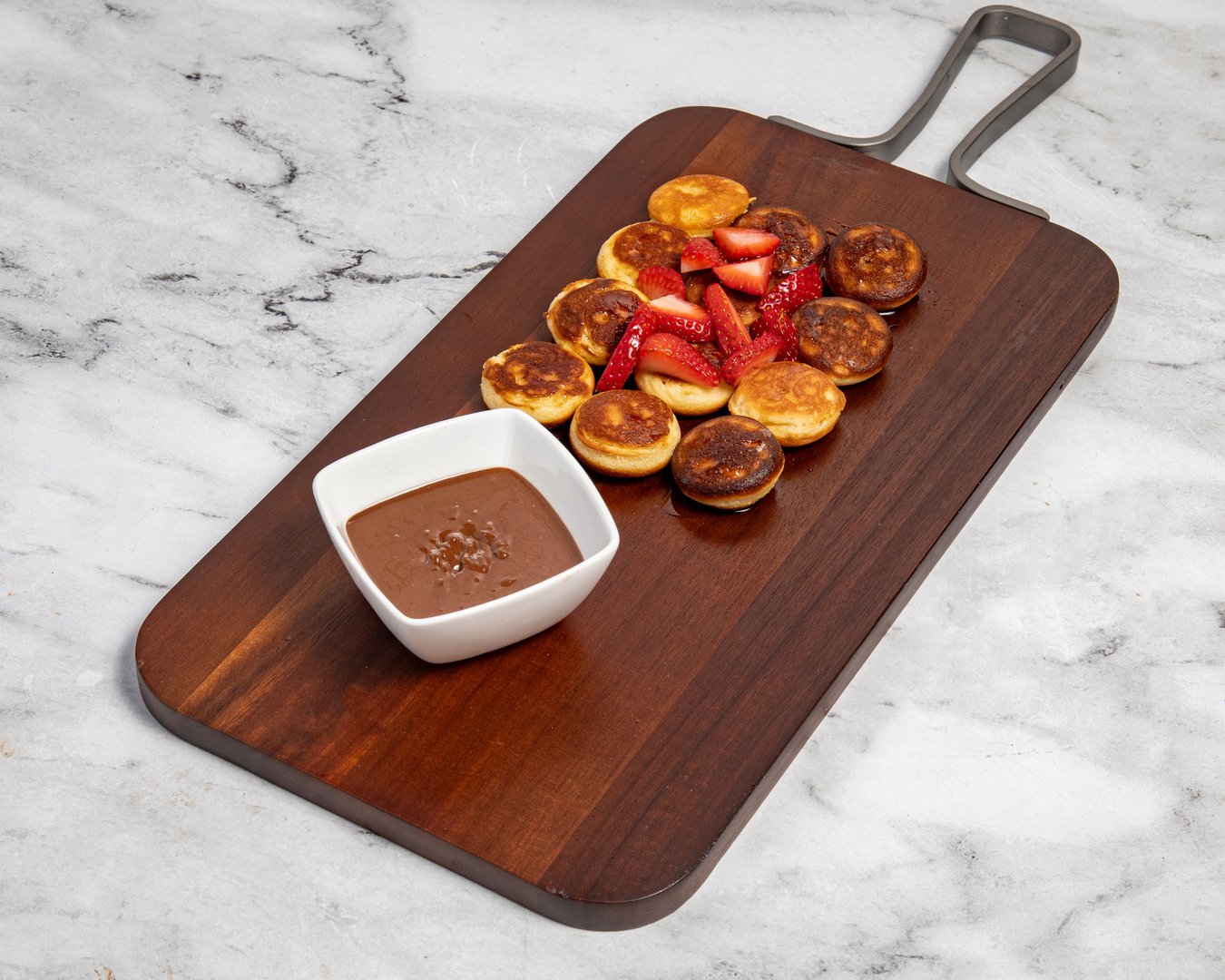 Mini Pancakes with Maple Syrup