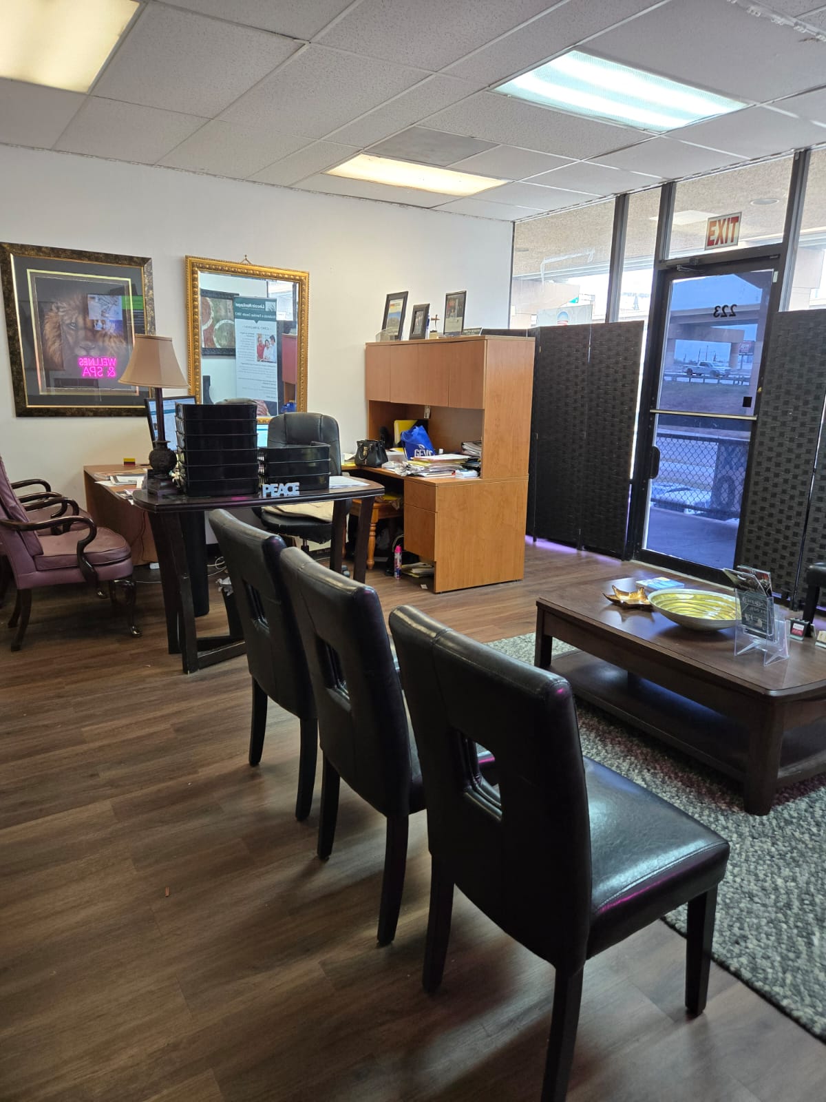 Cliente visitando Colmex Agency