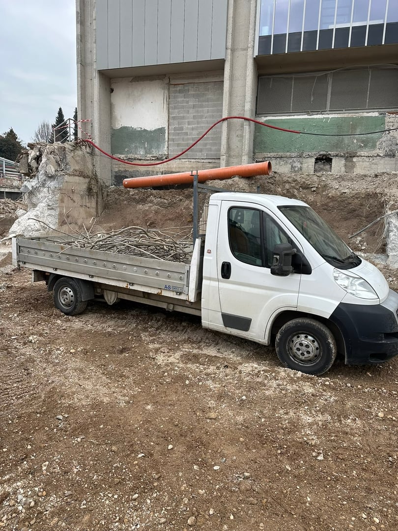 Profesionalno delo pri odkupu kovin