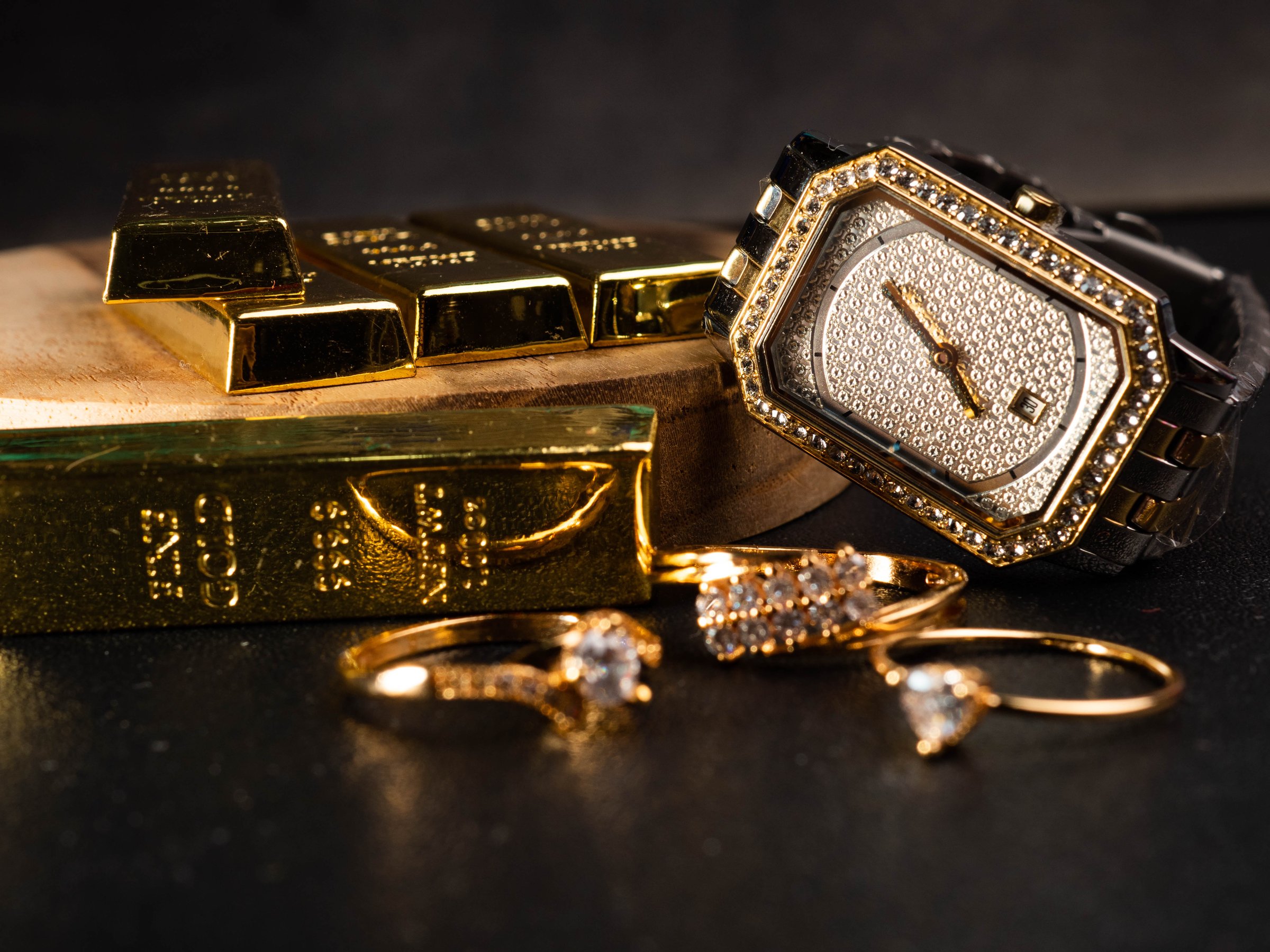 Luxury high-end gold and silver wristwatch