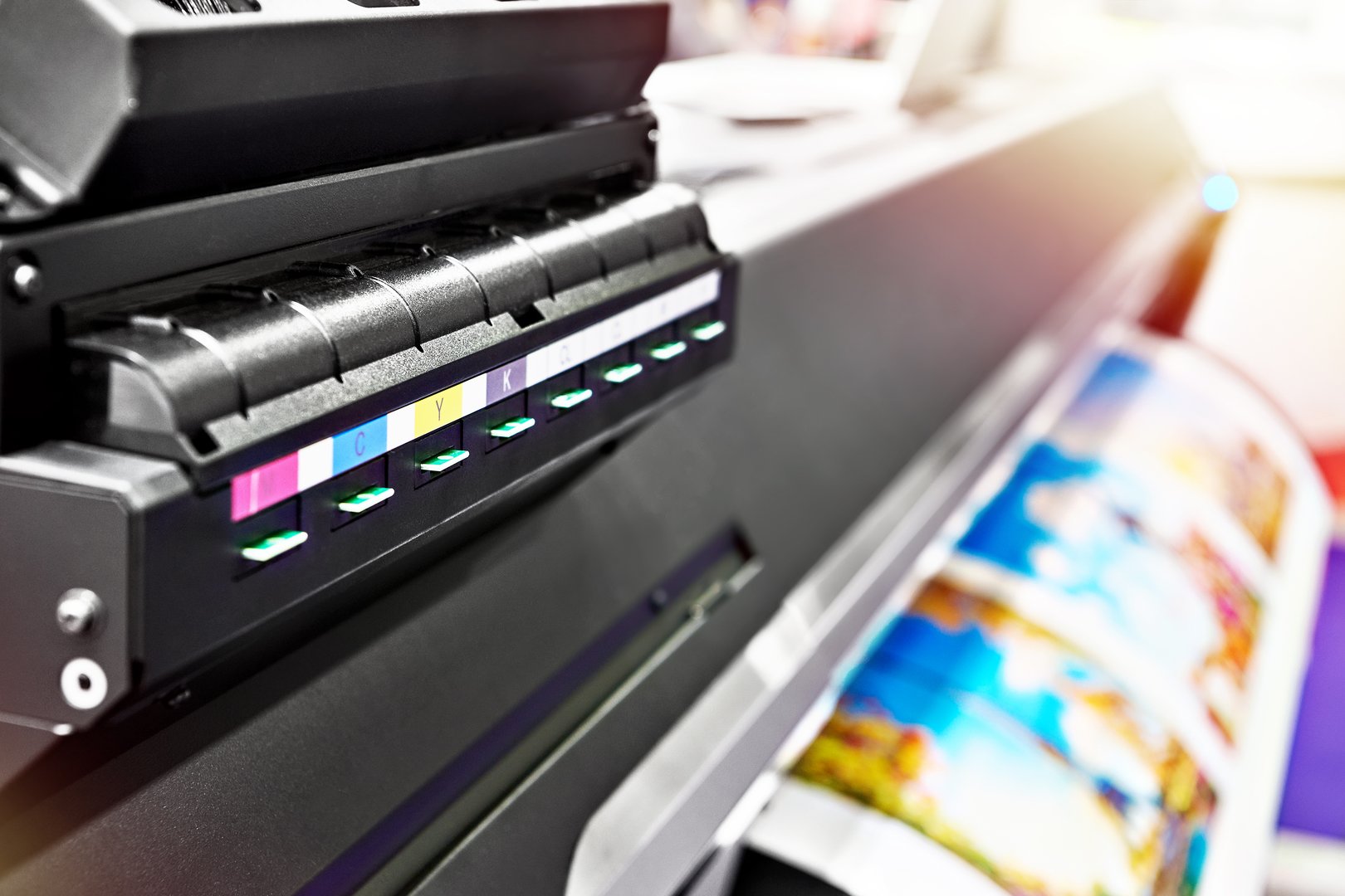 Color wide format printer for industrial printing