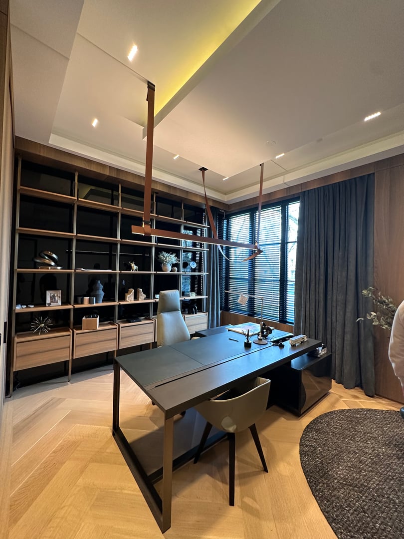 Commercial installation project by LW Lighting